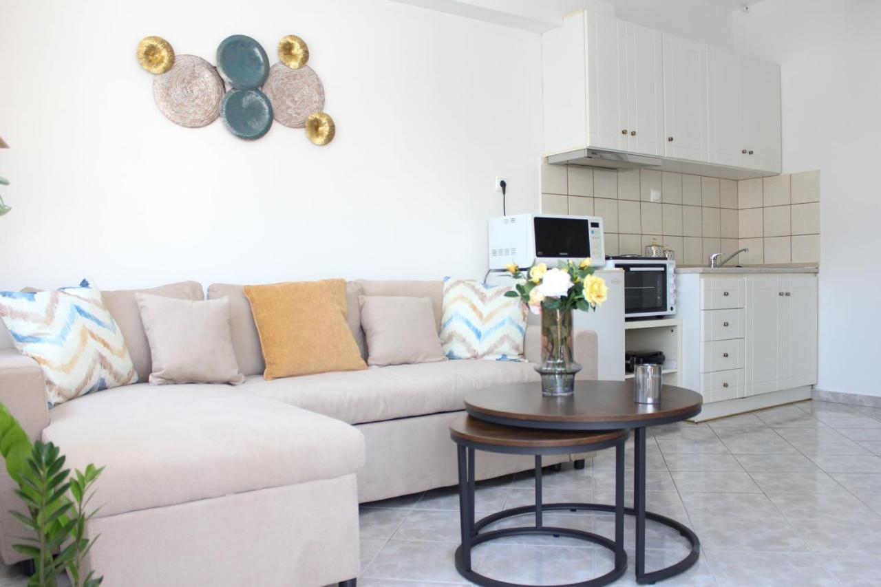 Side Beach Apartment Kavala Exteriör bild